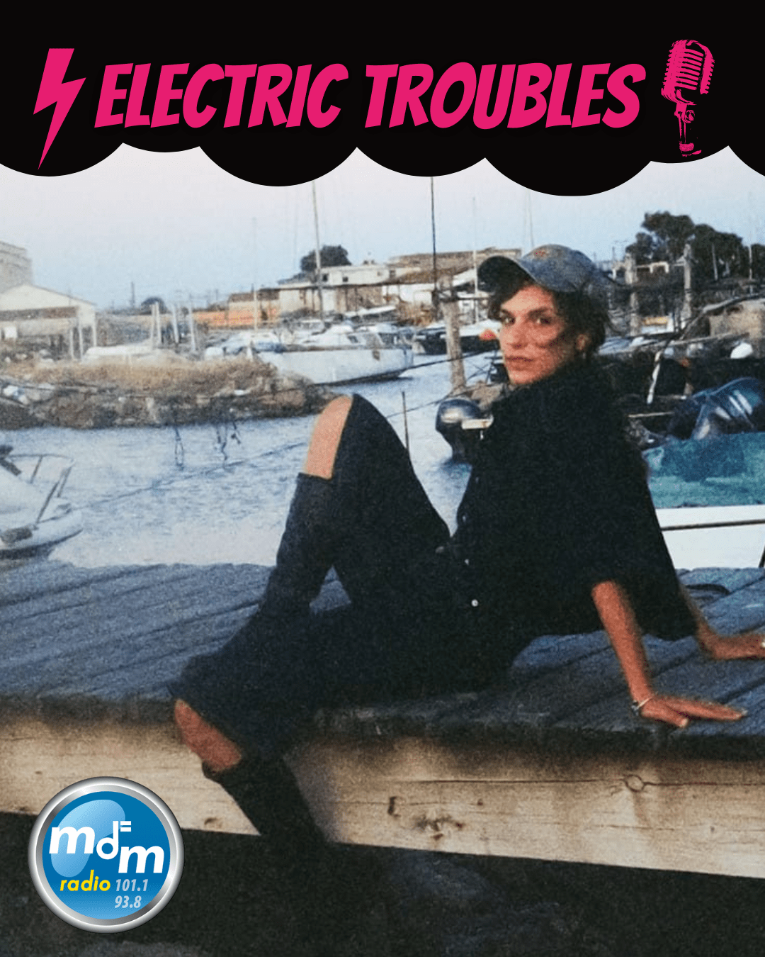 Electric Troubles 1686 - Julii Sharp - 2025-10-22